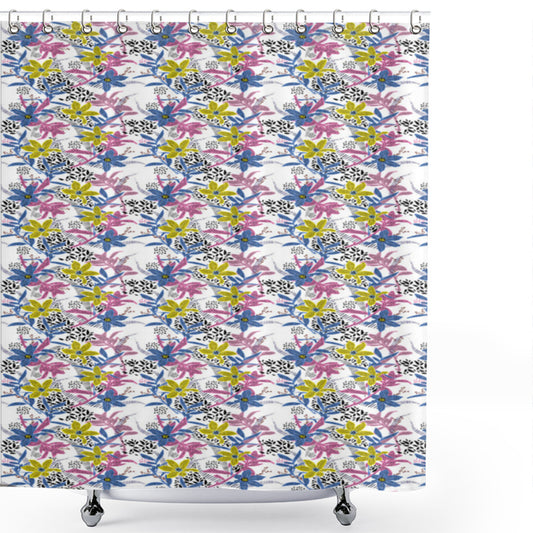 Botanical Bliss: Pastel Daffodils Bloom in Violet Blue, Yellow, and Pink on Shower Curtain